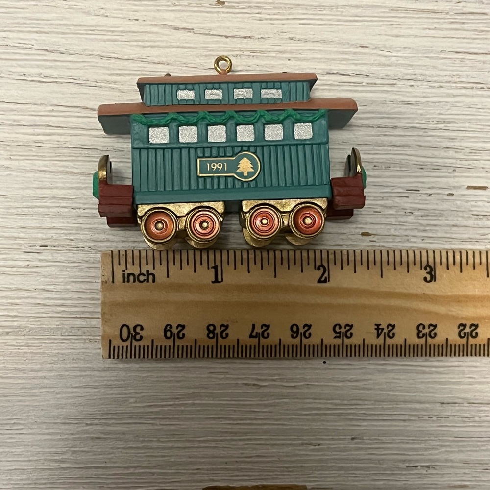 Hallmark keepsake ornament. 1991. Passenger car. Third in a collection of four.